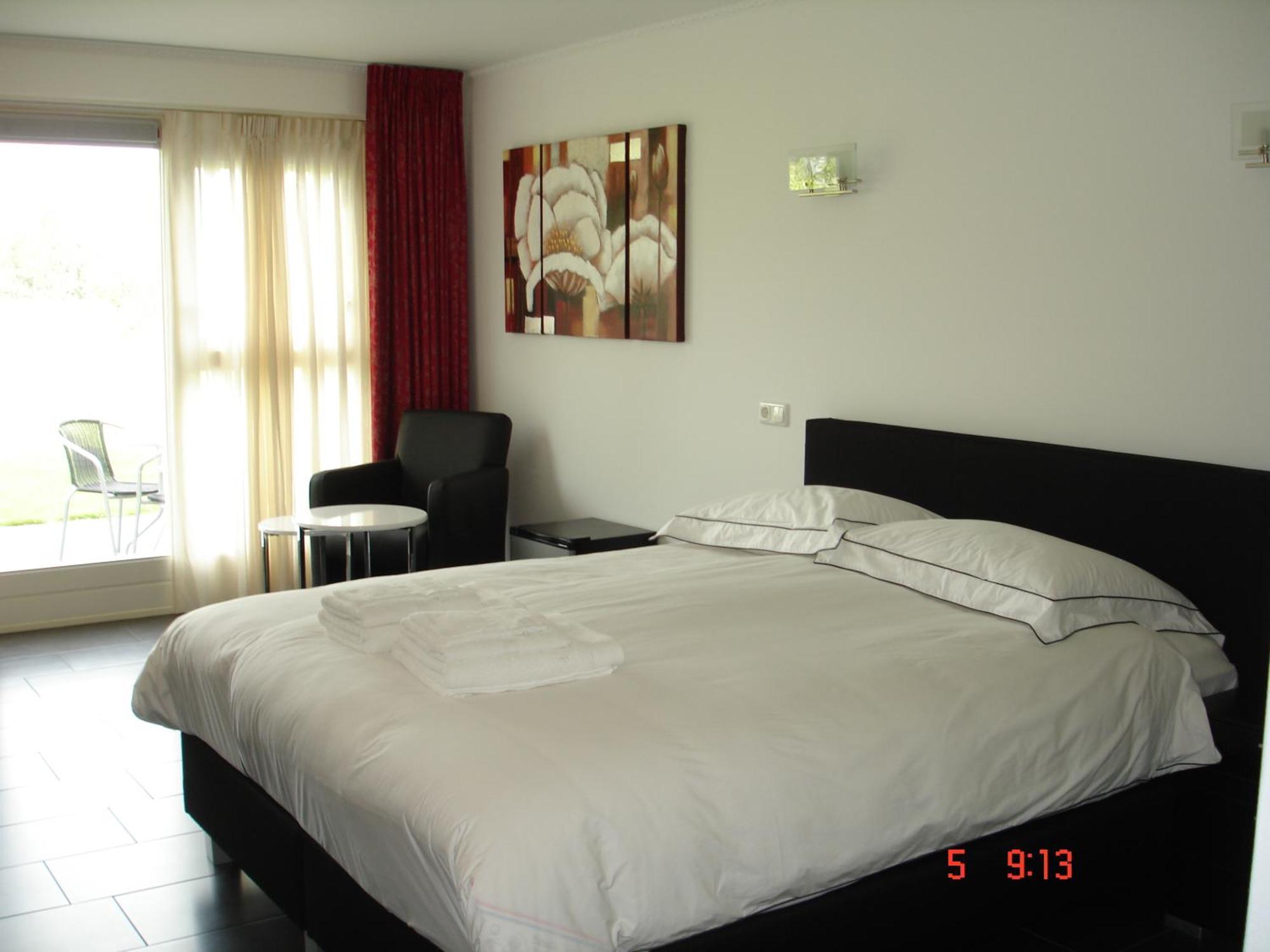 Cecilia - Catharina B&B Яуре Экстерьер фото